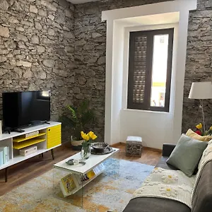 city-center-luxurious-studio-techas-place.cape-verdehotels.com/